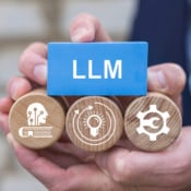 Cos'è llms.txt? Scopri la sua importanza e come utilizzarlo
