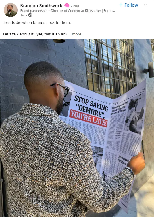 Influencer campaign on LinkedIn by Hootsuite